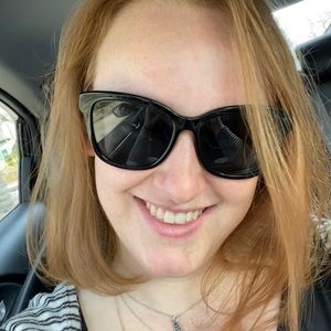 Meet your Posher, Sara